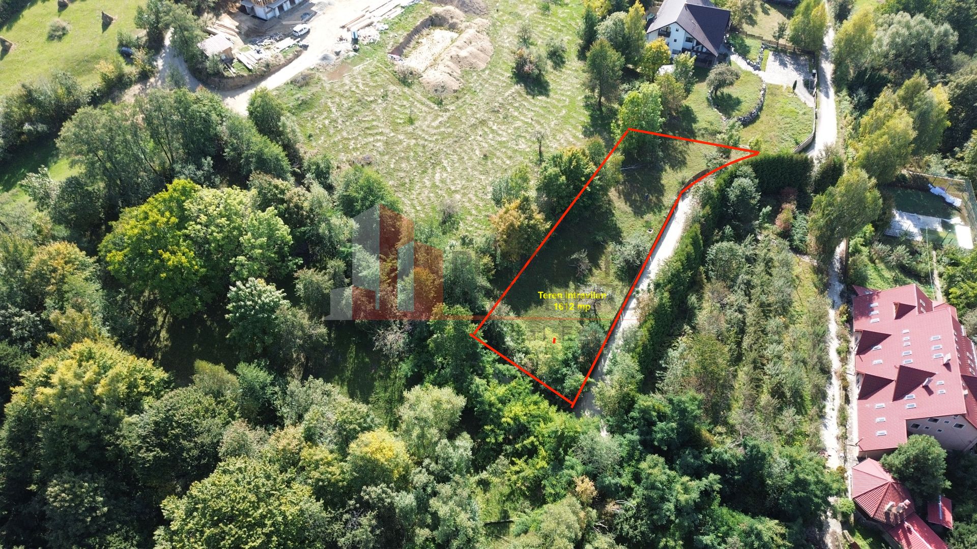 Teren intravilan 1.612 mp | 2 fronturi | Vedere Bucegi | Bran Poarta - Poză 8