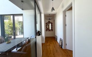 Vila cu 5 camere // * 565 mp gradina* // Tunari - Poză 13