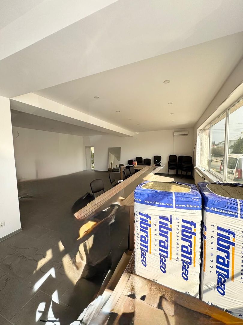 Închiriere spațiu comercial - Satul Remus, lângă rondul spre Cetatea - Poză 2