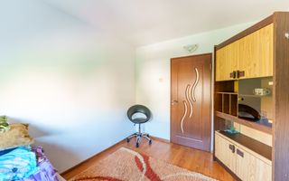Apartament cu 3 camere de închiriat Vlaicu - Poză 8