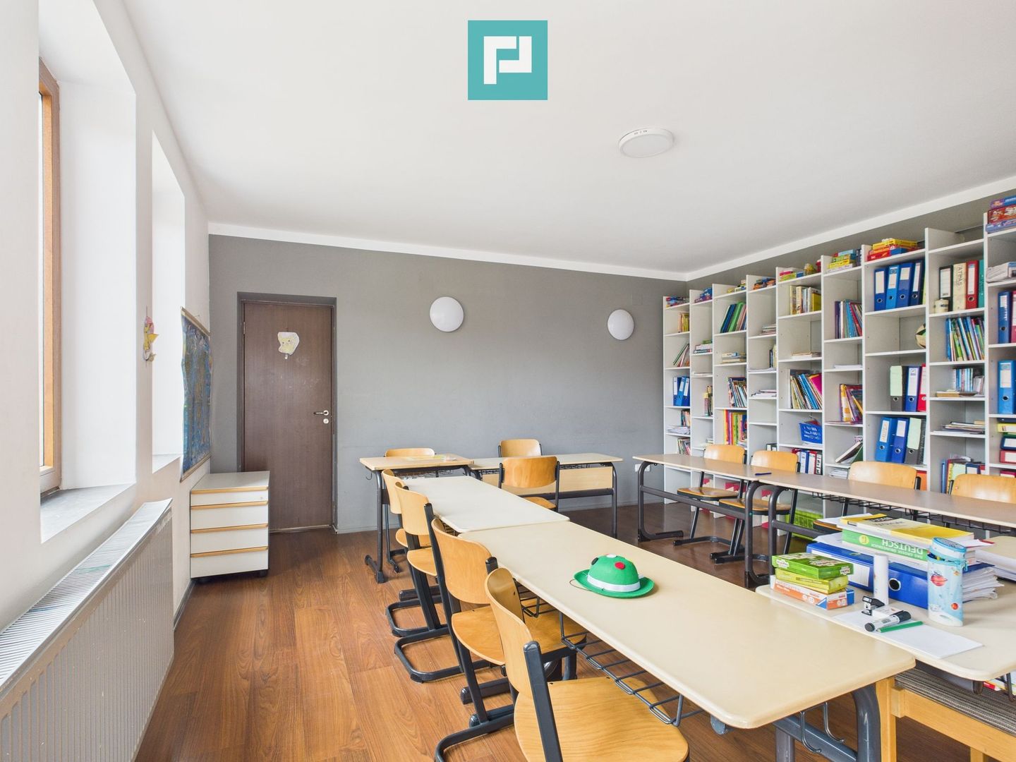 Casă  spațioasă cu 5 camere, Aradului - Poză 26