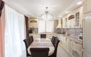 Vânzare, casă, 3 nivele, Tohatin, Chișinău - Poză 1