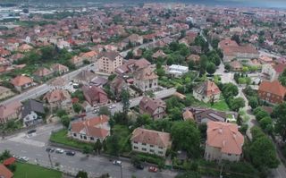 Exclusivitate | Casa individuala | Centru | Teren 628 mp - Poză 4