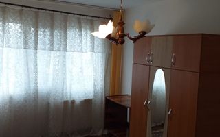 Apartament de inchiriast / 52mp/ zona Podu Ros - Poză 7