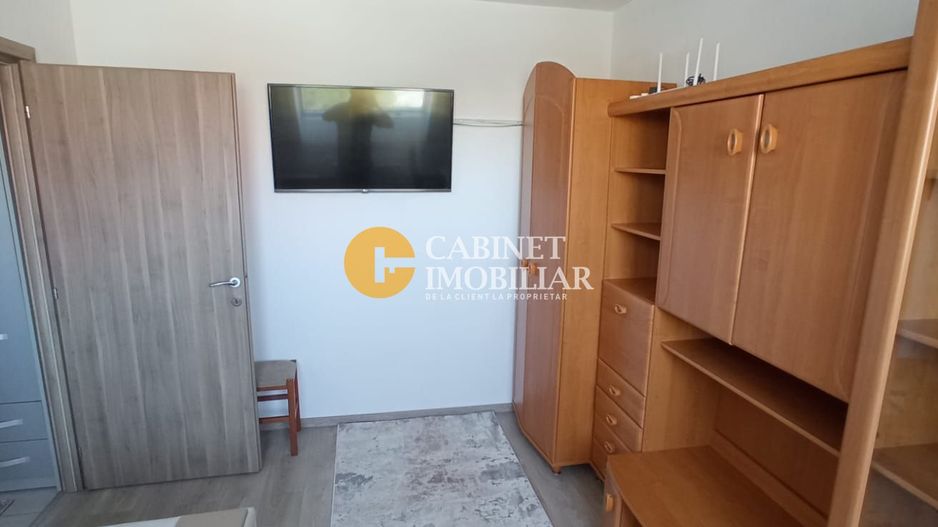 APARTAMENT 2 CAMERE DECOMANDAT - ZONA PODUL DE PIATRA-GARA - Poză 2