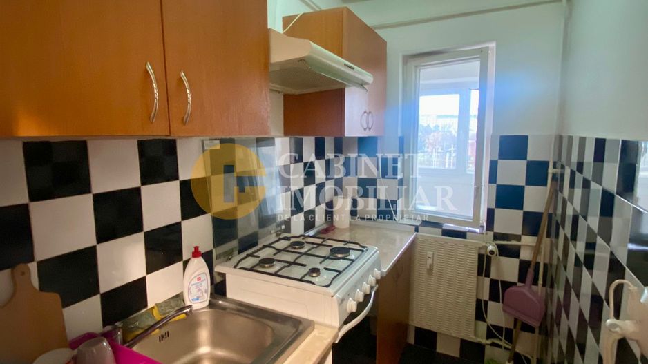 GARA - APARTAMENT 1 CAMERA - DECOMANDAT - Poză 3