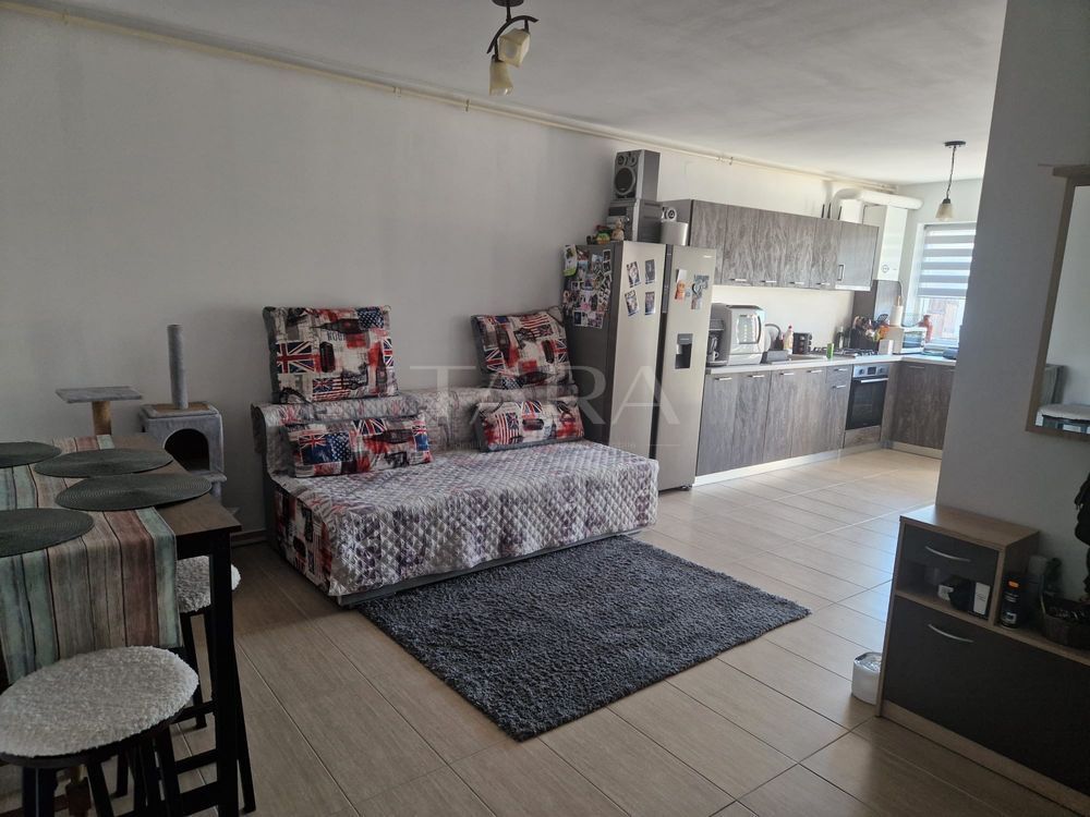 Apartament 2 camere cu parcare inclusă, zonă liniștită – Florești. - Poză 4