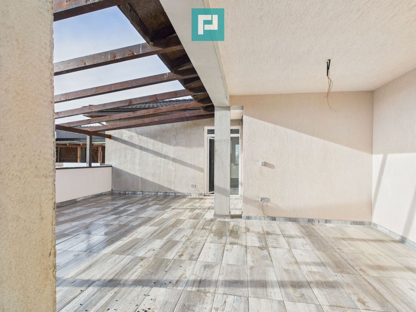 Penthouse cu terasă generoasă, în inima Chișodei - Poză 34