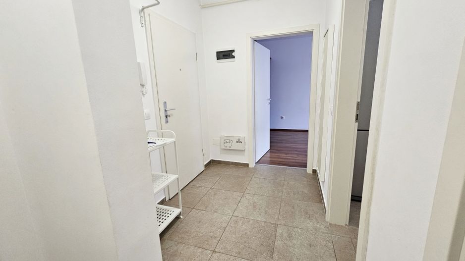 Avantgarden bloc nou, apartament mobilat, parcare,beci - Poză 11