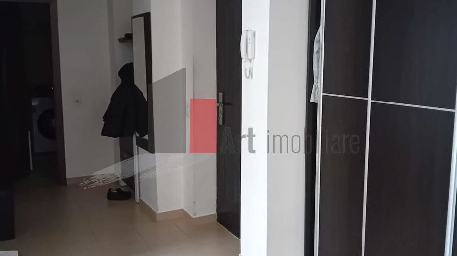 Vânzare apartament 3 camere Aurel Perșu - Poză 3