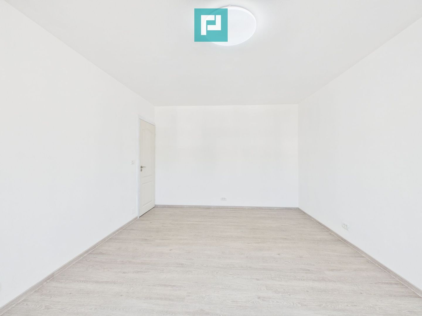 Apartament cu 3 camere de închiriat, Podgoria Arad - Poză 10
