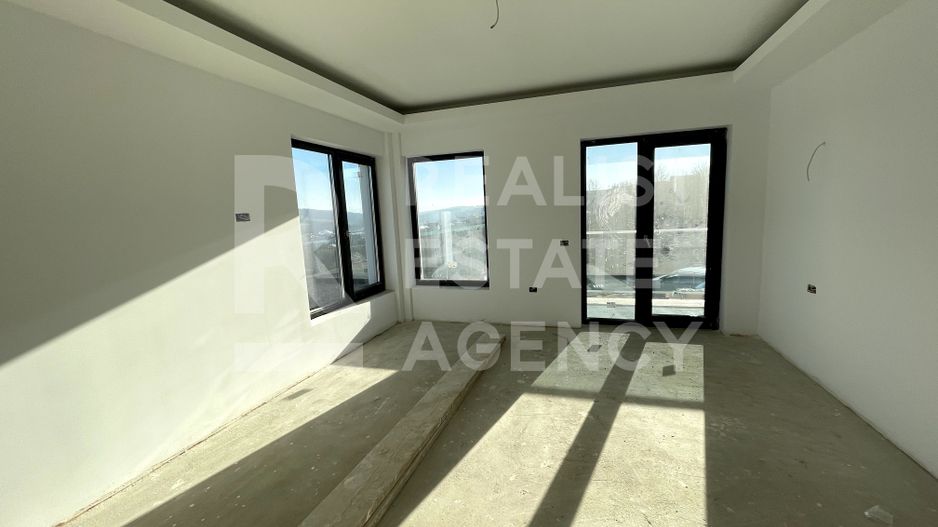 Casă de vânzare în Iași – Sorogari | 500 mp teren | 3 dormitoare, beci - Poză 9