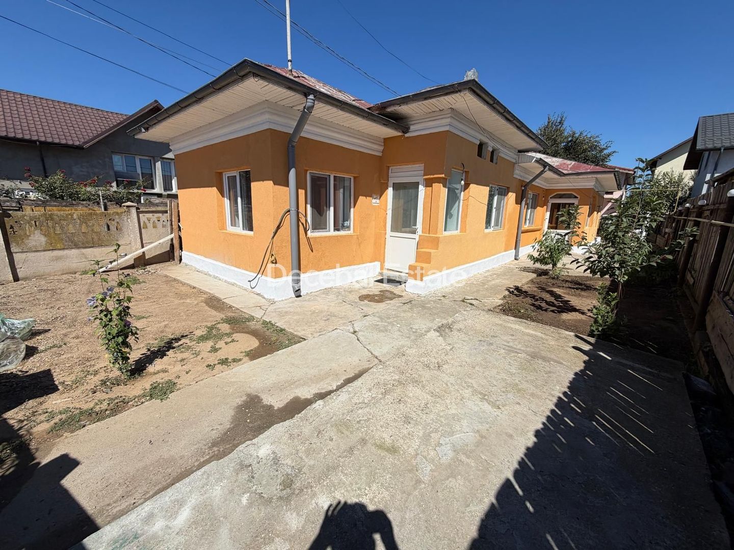 Casă renovată complet  105 mp utili  Teren 400 mp  Berceni - Poză 11