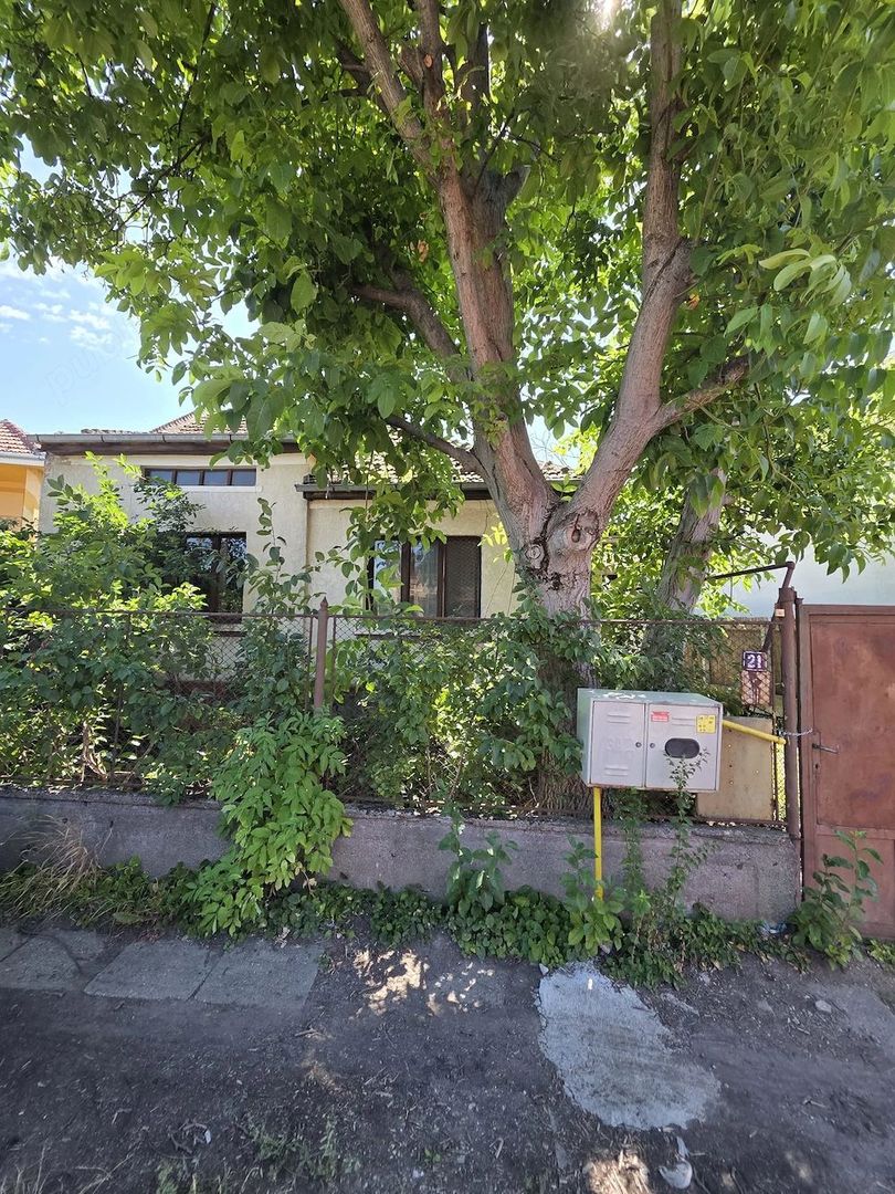 BRASADAS vinde casa + teren in zona Closca. - Poză 1