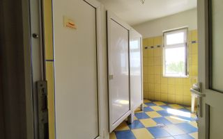 Spatii de birouri cu 1 - 2 incaperi situat pe Calea Borsului, Oradea - Poză 15