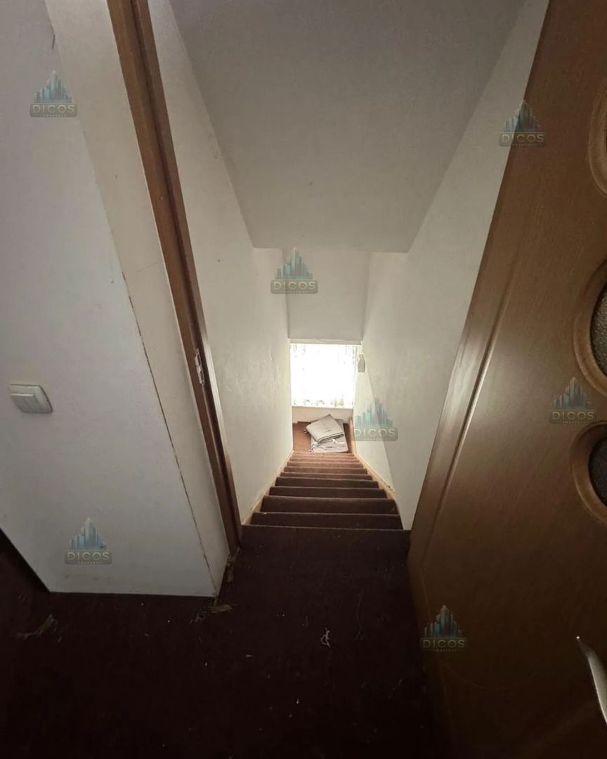 Casă cu mansardă și piscină de vânzare – Pictor Andreescu - Poză 15