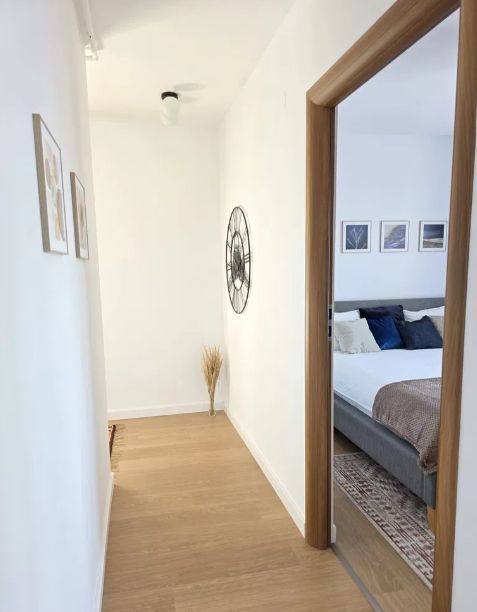 De inchiriat ap 2 cam zona Carrefour Colloseum Sector 1 - Poză 5