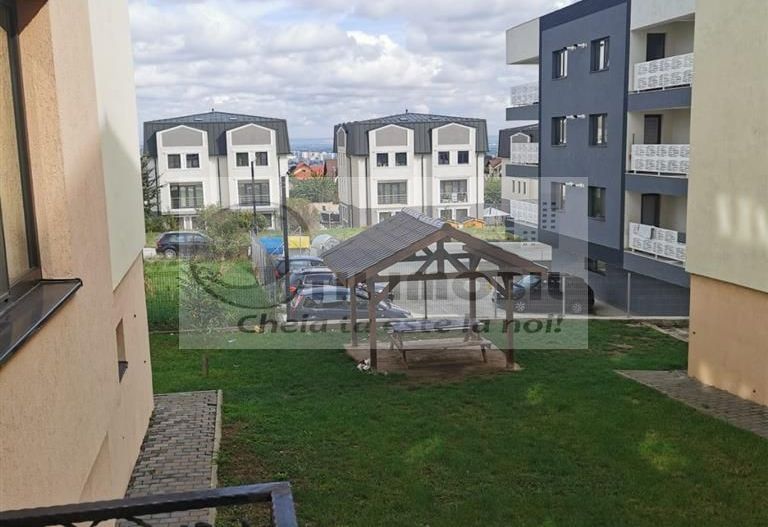 Apartament 2 camere 380 euro bloc nou Panoramic Voinesti - Poză 10
