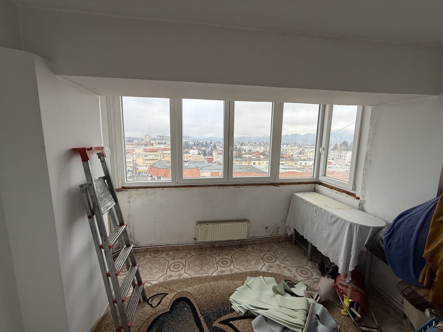 Ap 4 camere 90 mp+boxa+1 camera pe hol ultracentral b-dul Carol 1 - Poză 30