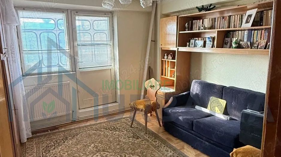 De vanzare apartament 3 camere 86 mp - Poză 1