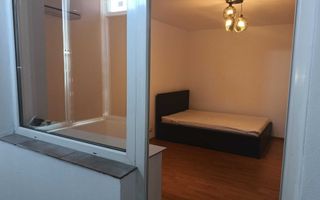 Garsoniera renovata, pet friendly, aproape de metrou - Poză 3