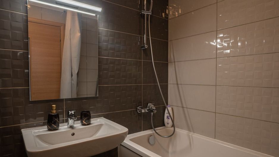 De inchiriat penthouse zona Tractorul, Coresi - Poză 6