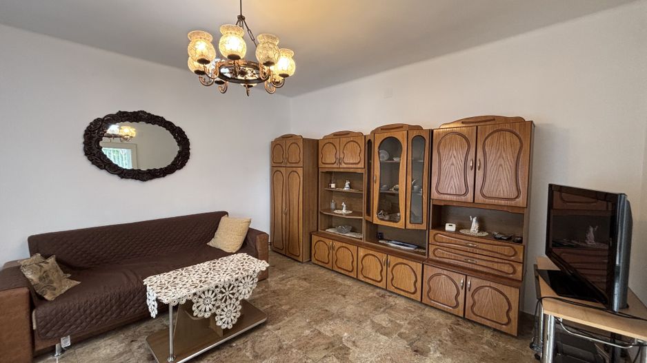 Casa de închiriat zona Modern - Poză 2