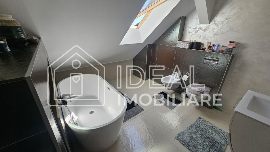 Penthouse modern cu 165 mp utili și 50 mp terasă,  Calea Cisnadiei - Poză 23