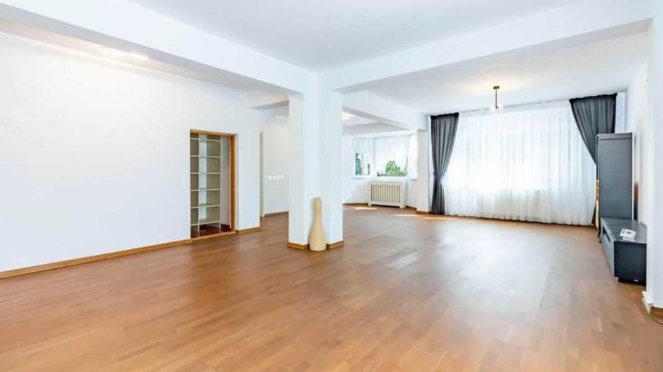 Vila individuala 5 camere | Pipera | Pretabila pentru locuinta sau sediu firma - Poză 3