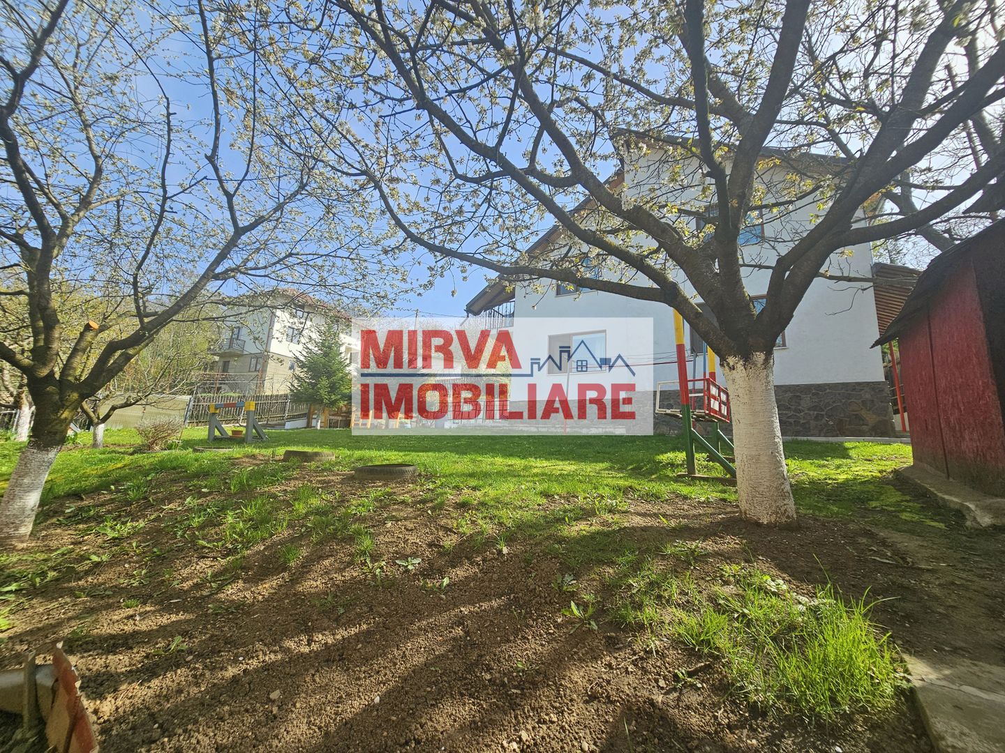 🏡 VILĂ ELEGANTĂ CU PRIVELIȘTE DEOSEBITĂ – VALENII DE MUNTE - Poză 19