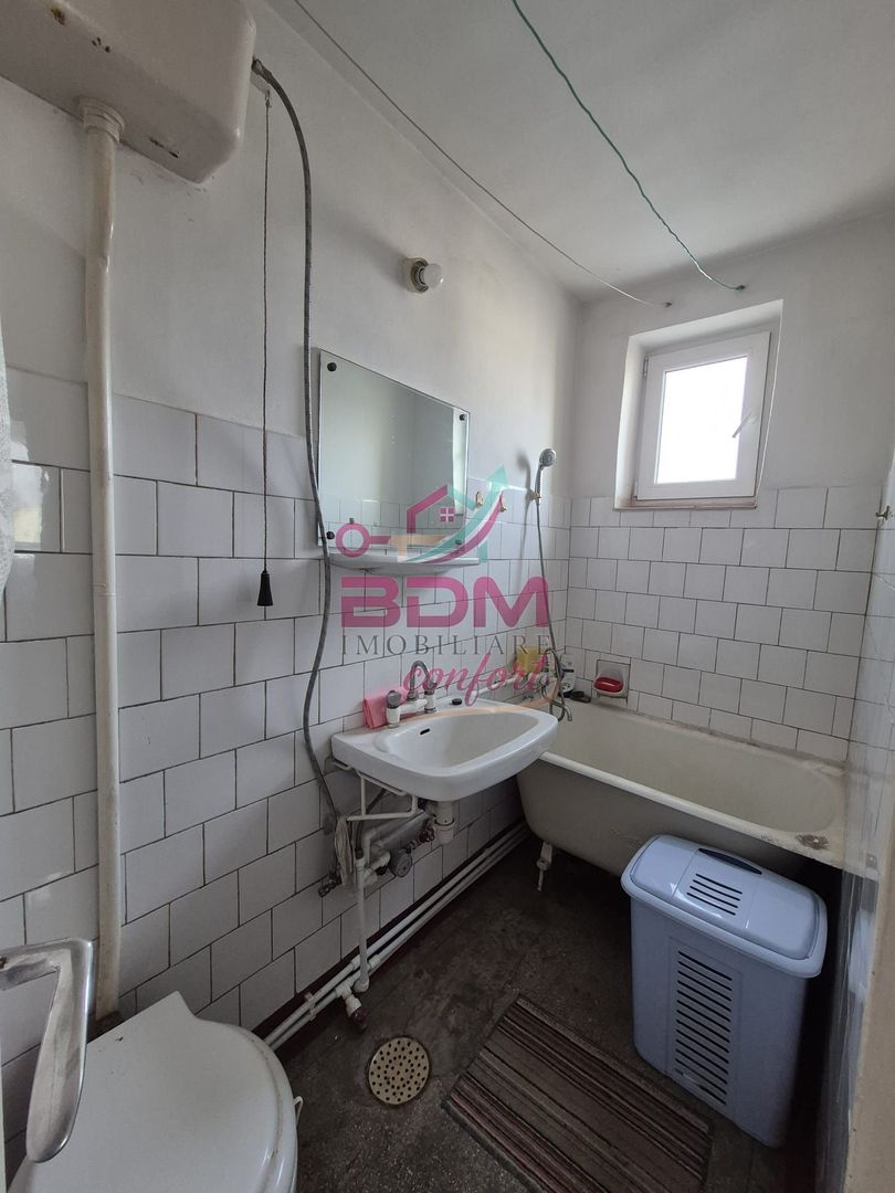 Apartament 3 camere | 38 mp | zona Micro 1 - Poză 6