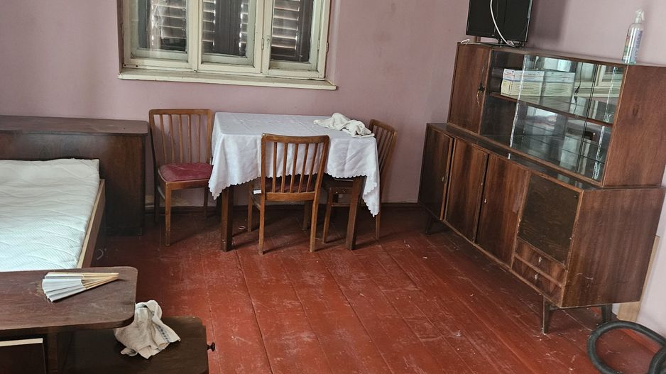 Casa de vanzare în Cunța - Poză 2