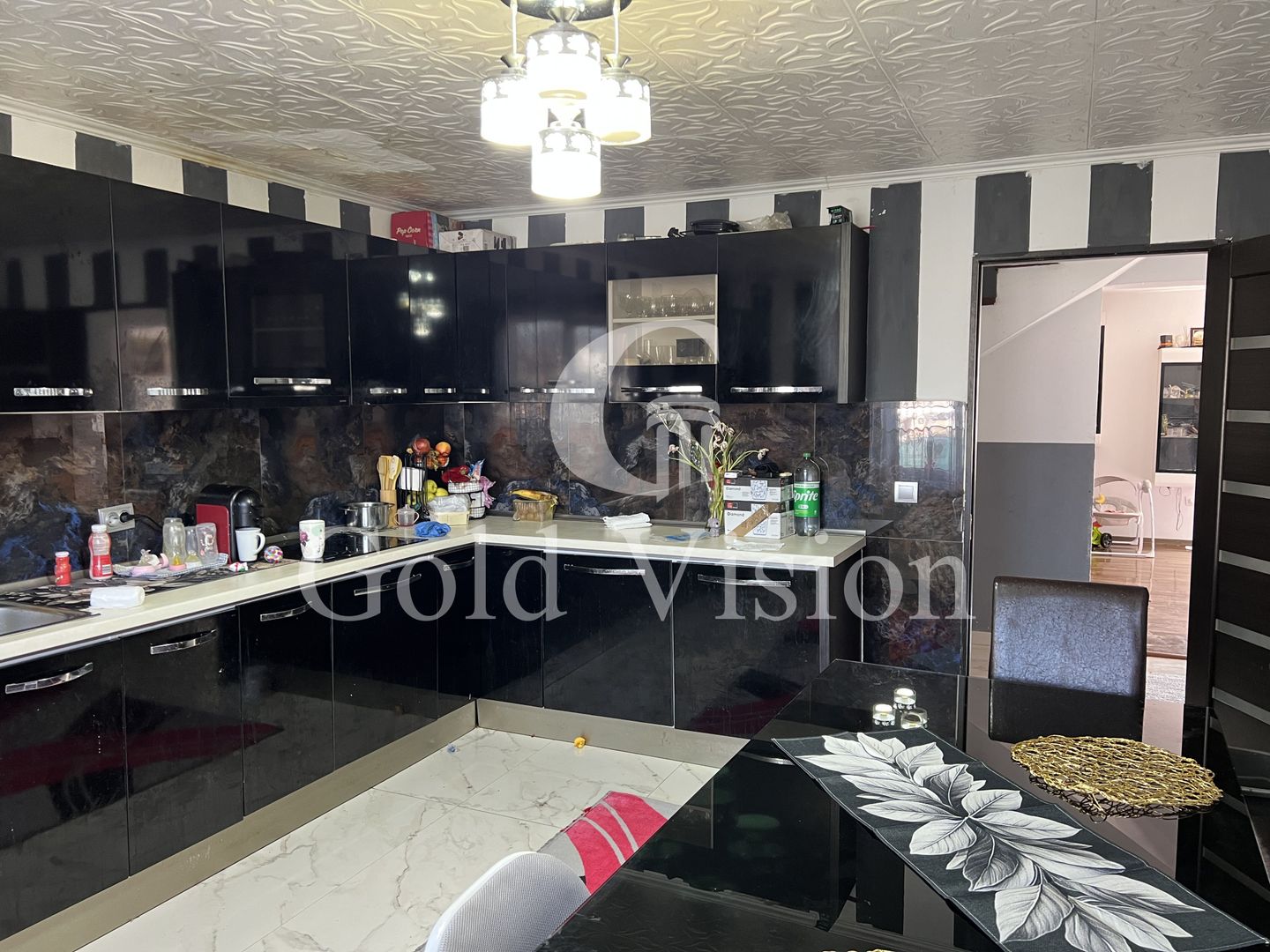 Case cu 6 camere, curte proprie + grădină proprie, în Bocicoiu Mare - Poză 9