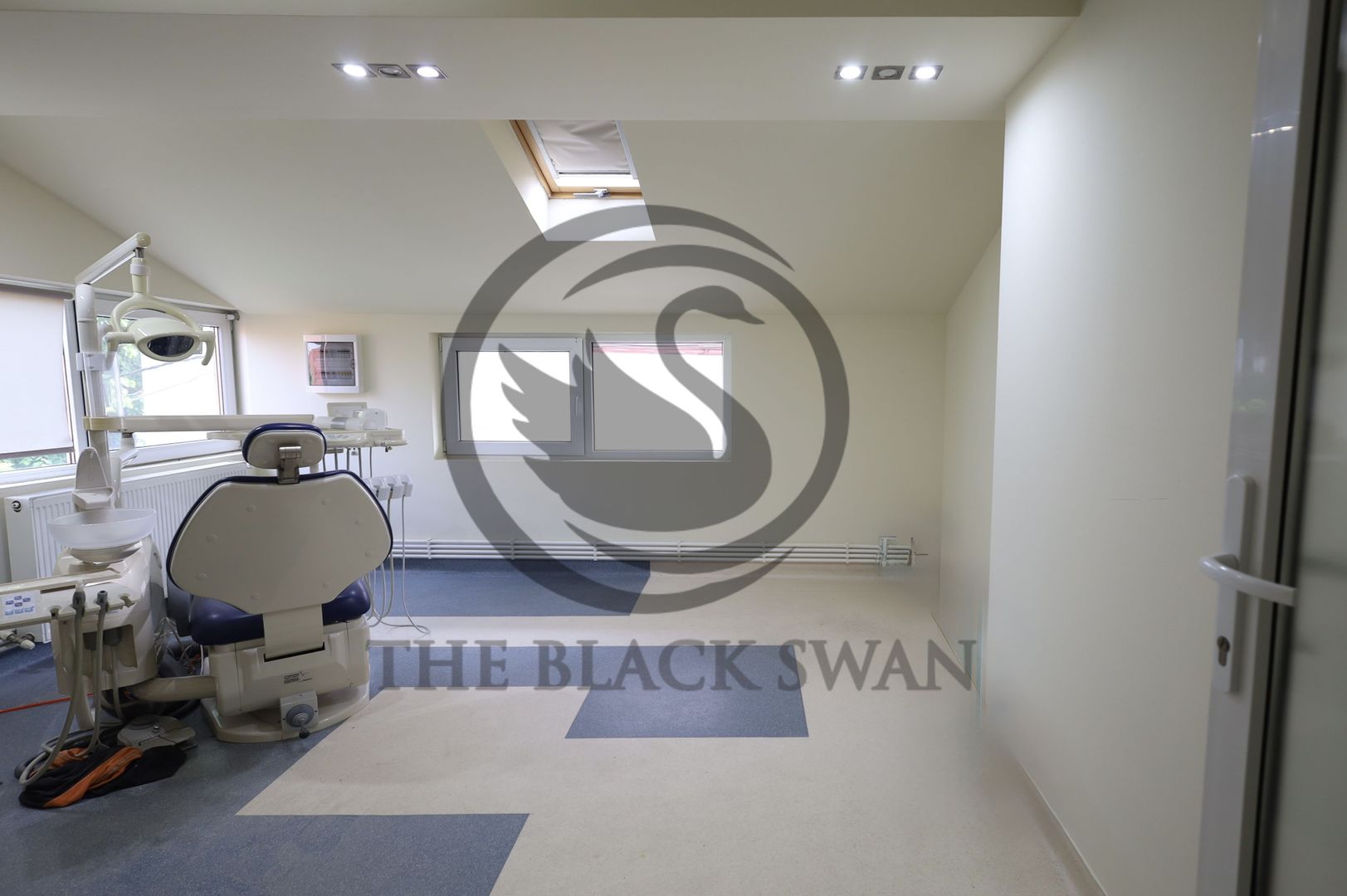 Casa de vanzare 12 camere | 2 constructii - Business, Rezidential | PH - Poză 8