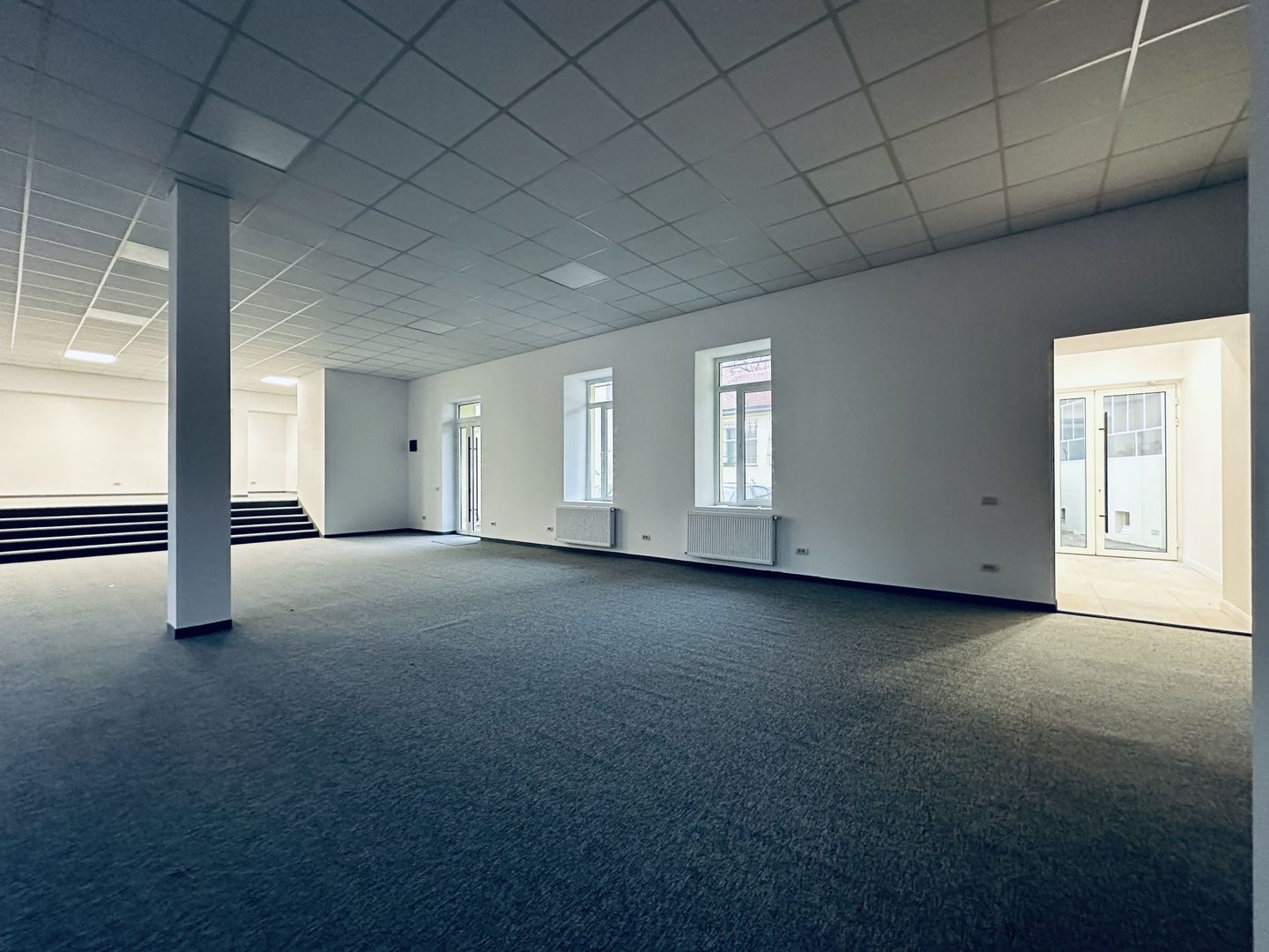 Oferta Inchiriata -Cladire Birouri Clasa A - Renovata integral | 276 mp | Com 0% - Poză 8