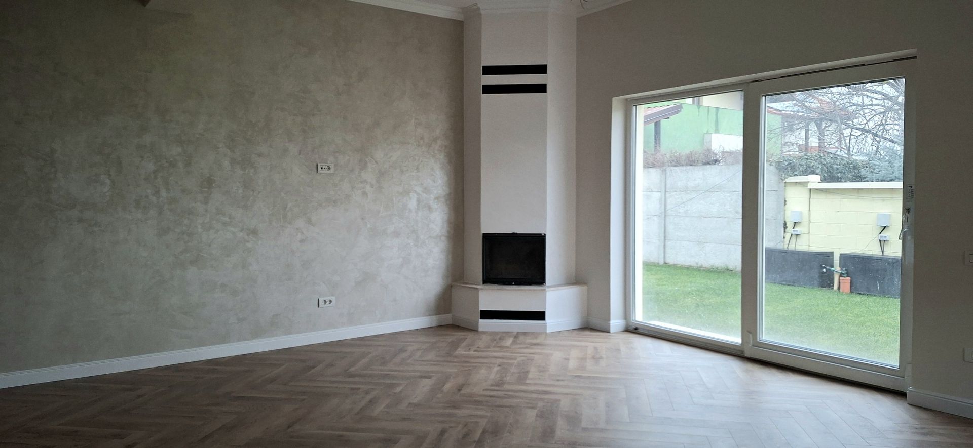 Duplex cu 4 camere - Parcul central Dumbravita - Poză 3