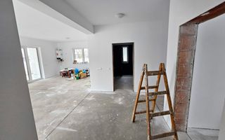 Casa 4 camere, predare la cheie, 560 mp teren, Micești - Poză 3