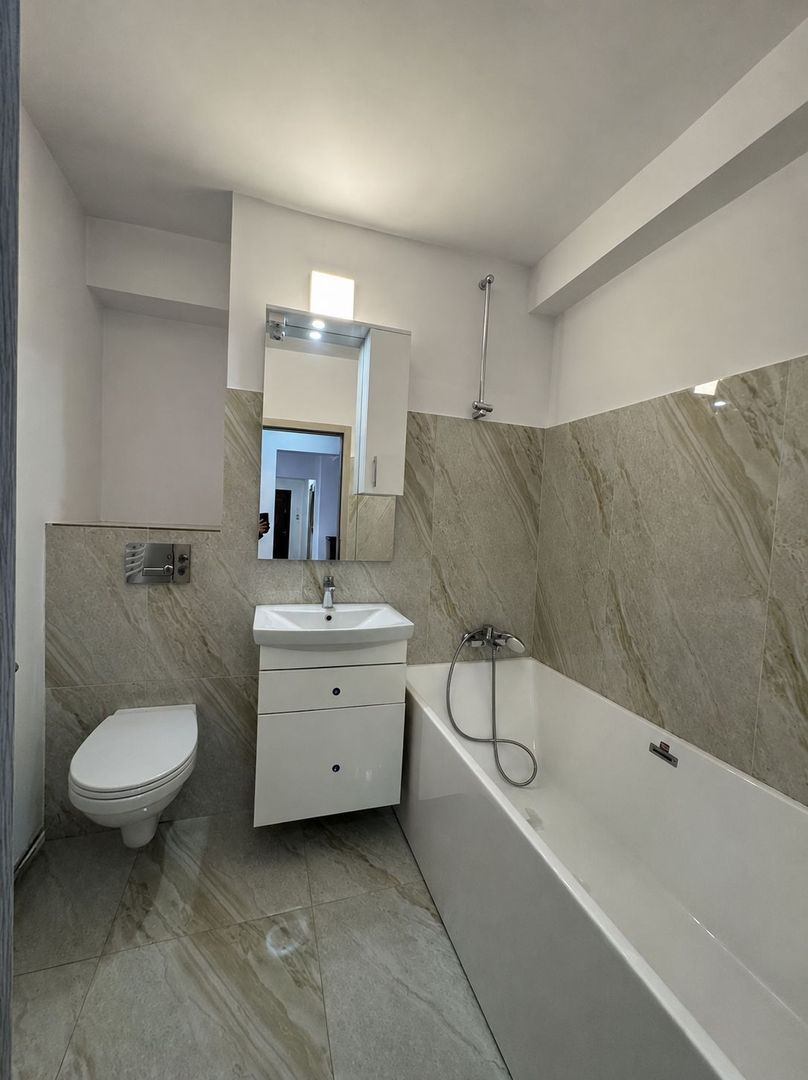 Apartament de inchiriat cu 4 camere, 90mpu, etaj 2, Centru, Alba Iulia - Poză 8