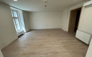 Saptii de birouri Ultracentral supraf. de la 28pana la125 mp - Poză 4
