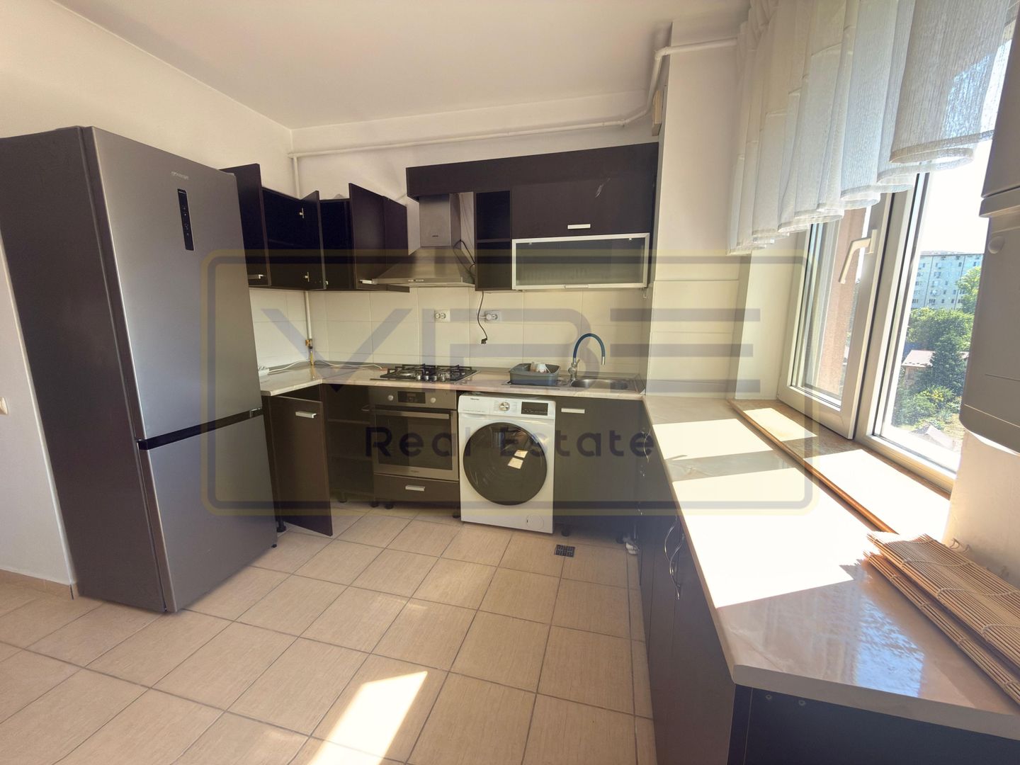 Apartament 3 camere I 2 bai I parcare subterana I Tatarasi SUD Green Park - Poză 4