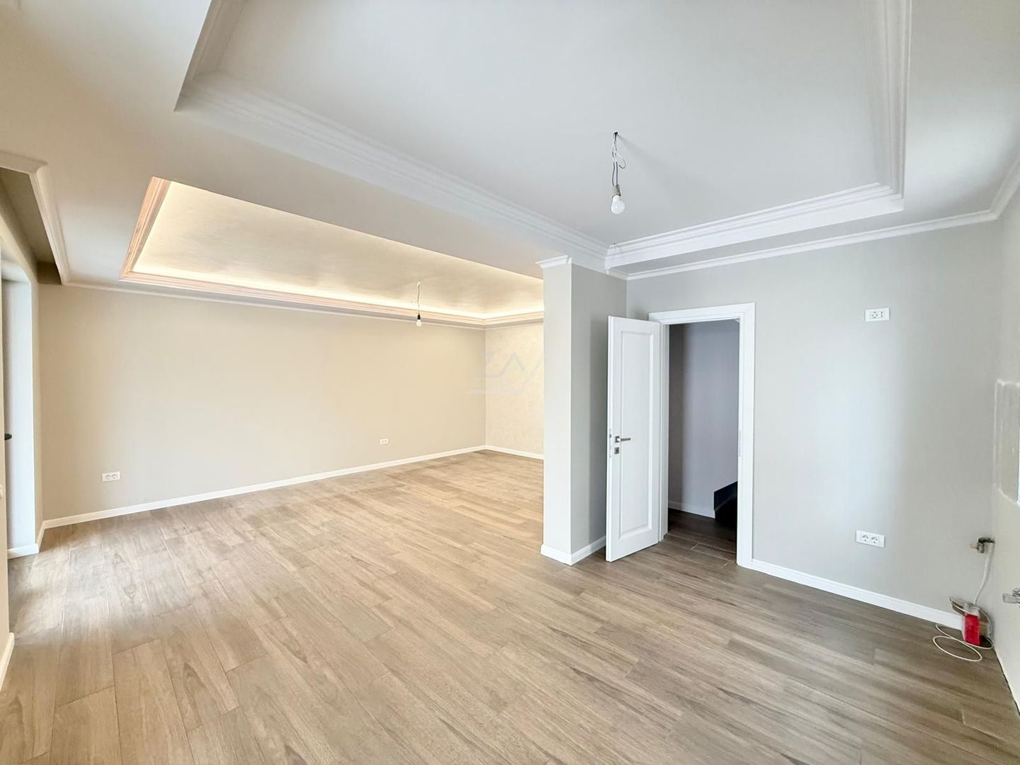 COMISION 0! 4 dormitoare, 3 bai. Toate utilitatile. Finisaje premium. - Poză 5