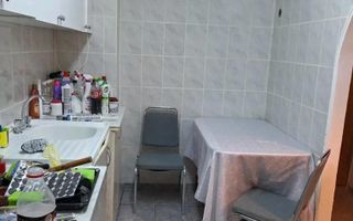Apartament spatios, trei camere, zona Iancului - Poză 3
