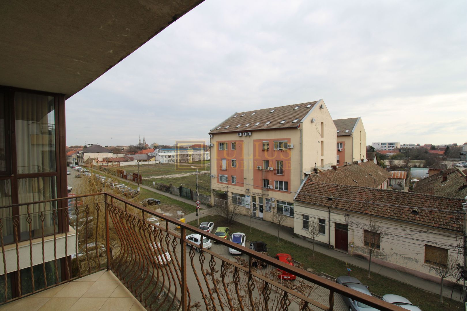 Apartament cu 2 camere, centrala proprie, pet-friendly - Poză 11