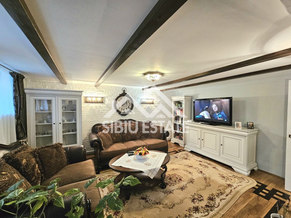 Casa individuala zona Lupeni, Sibiu - Poză 1