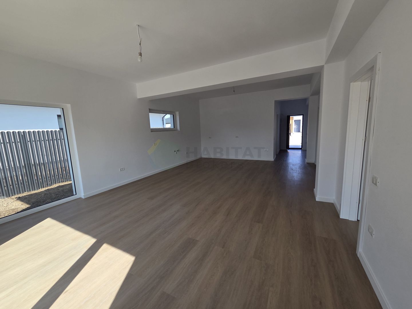 Casă individuală  – Tunari | 130 mp construiți,  teren 400 mp - Poză 8