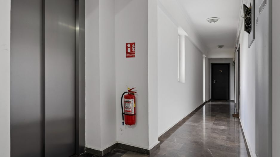 APARTAMENT 2 CAMERE CU LOC DE PARCARE INCLUS - Poză 7