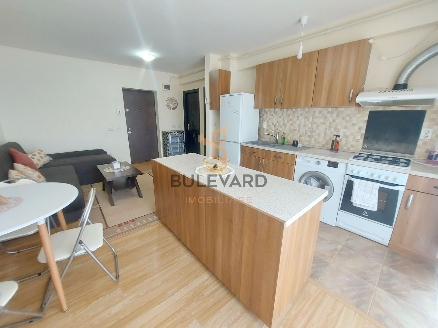 Apartament cu 2 camere in zona Terra! - Poză 1