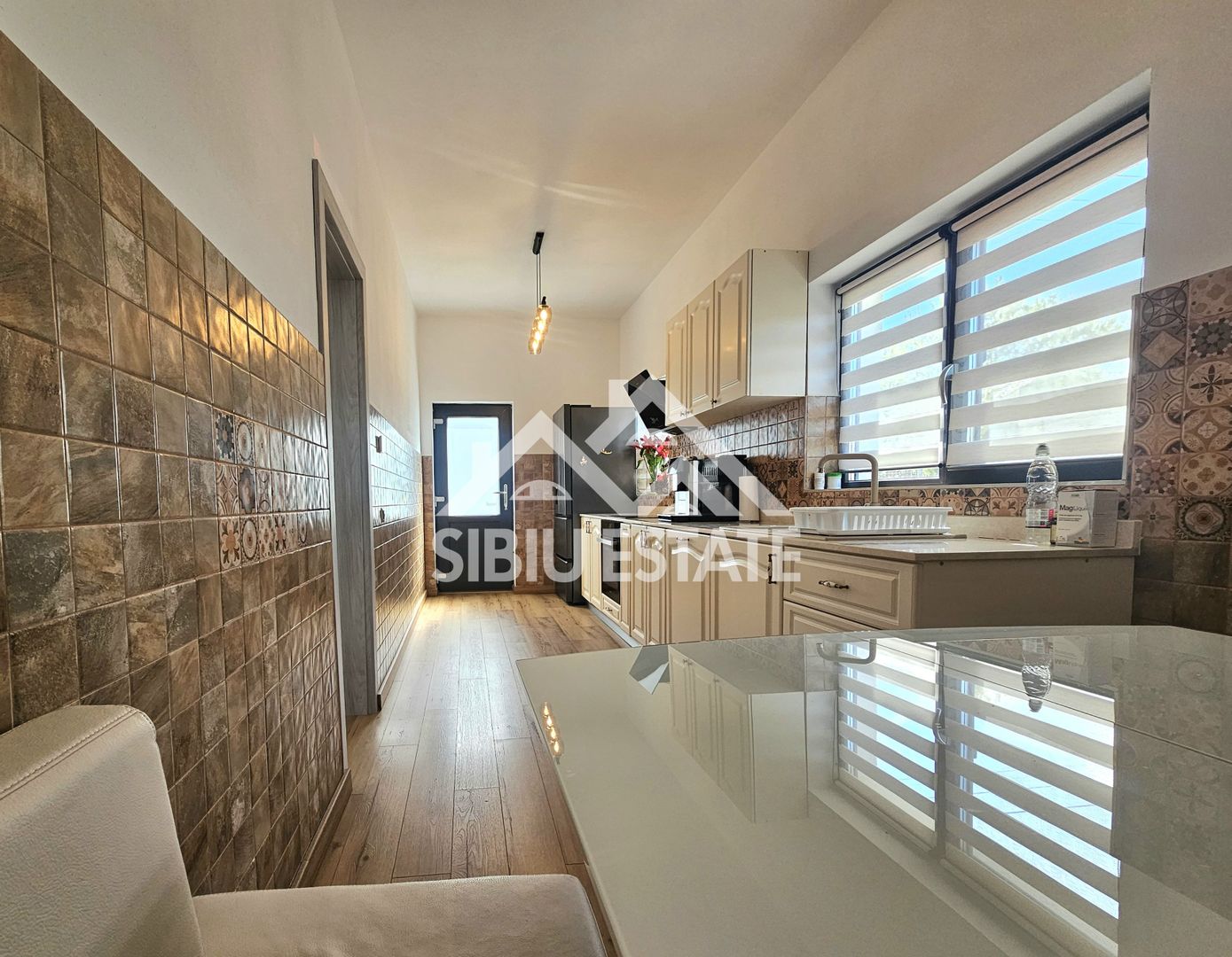 Casa cu piscina, casa NZEB - Poză 2