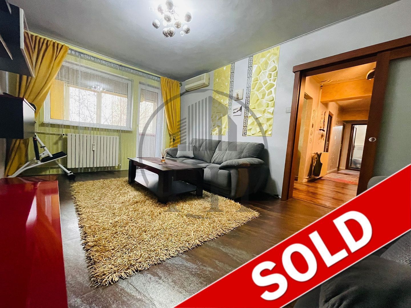 VANDUT/ SOLD-Apartament cu 3 camere de vânzare în zona Tomis Nord - Poză 1