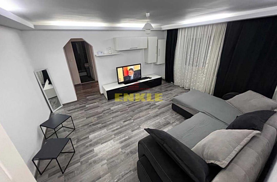 Vânzare apartament 2 camere semidecomandat, zona Împărat Traian - Poză 1